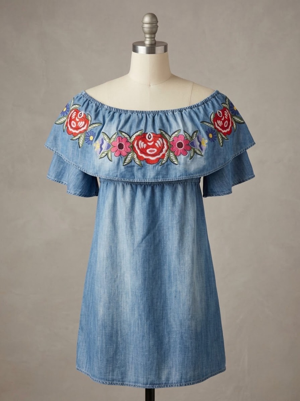 Judith March Embroidered Off-the-Shoulder Chambray Mini Dress Medium Floral